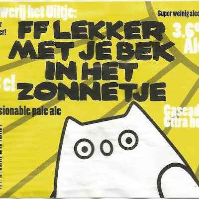 Uiltje lekker met je bek in het zonnetje